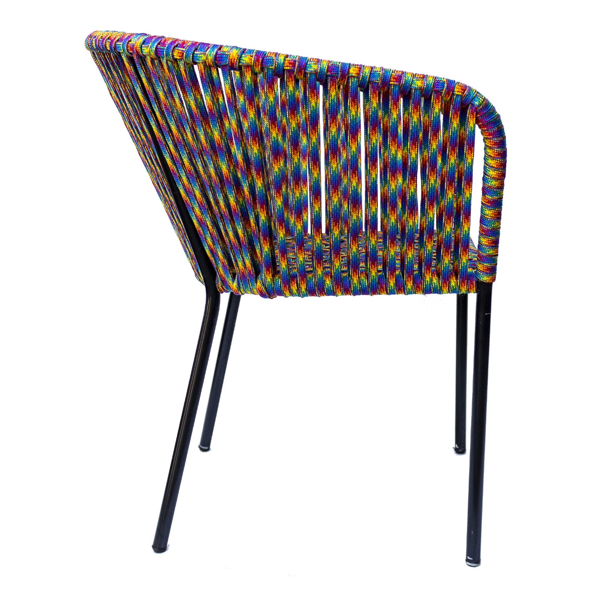 Jalisco_silla_metal_negro_cuerda_arcoiris_2544-2.png